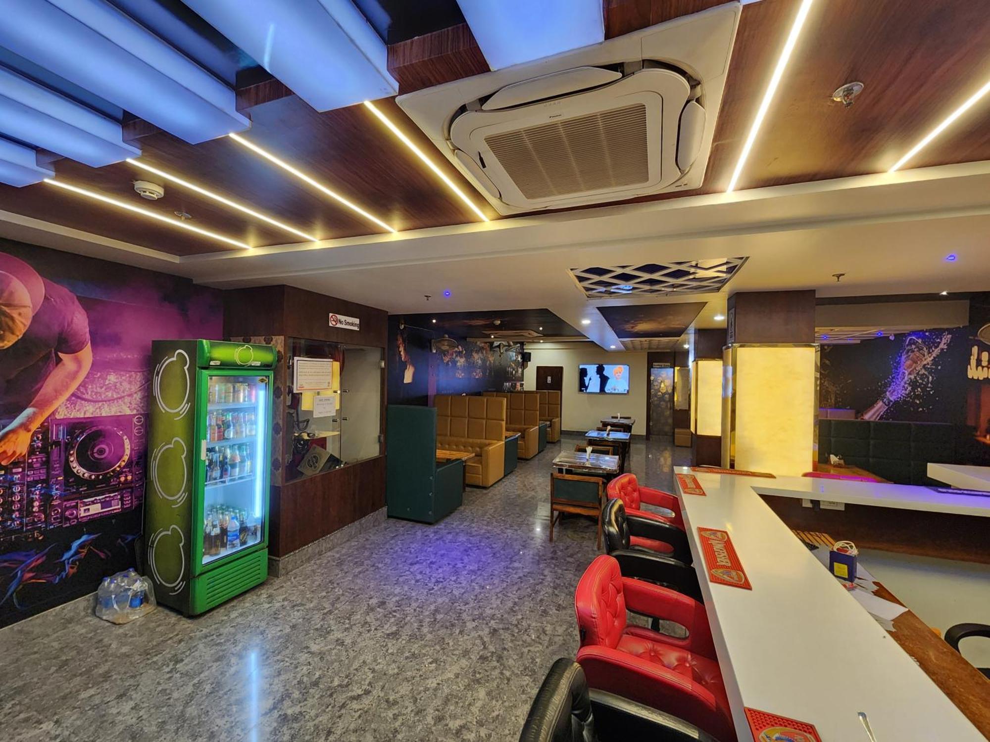 Hotel Kingston Paradise Beawar Exterior photo